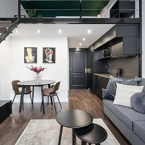 e41-boutique-apartments-best-location-by-bqa.inbudapesthotels.com/